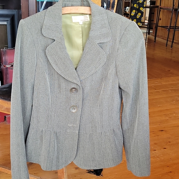 Pat suit - Picture 1 of 4